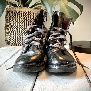 Bongo faux leather black floral combat boots